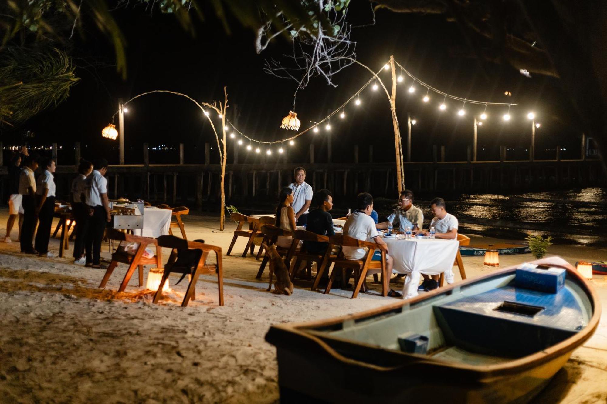 Soonnoeng Resort Koh Rong Sanloem Bagian luar foto