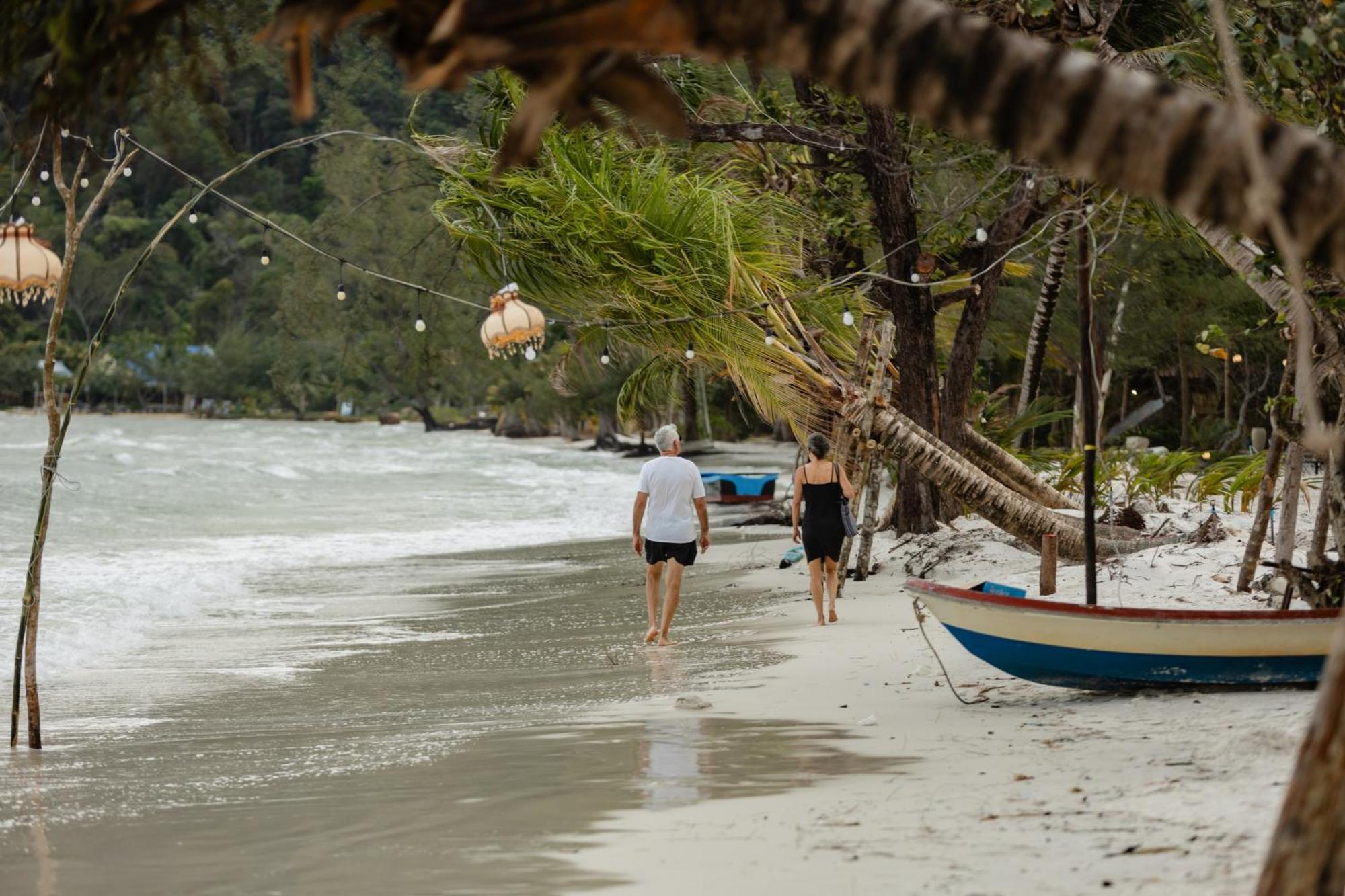 Soonnoeng Resort Koh Rong Sanloem Bagian luar foto