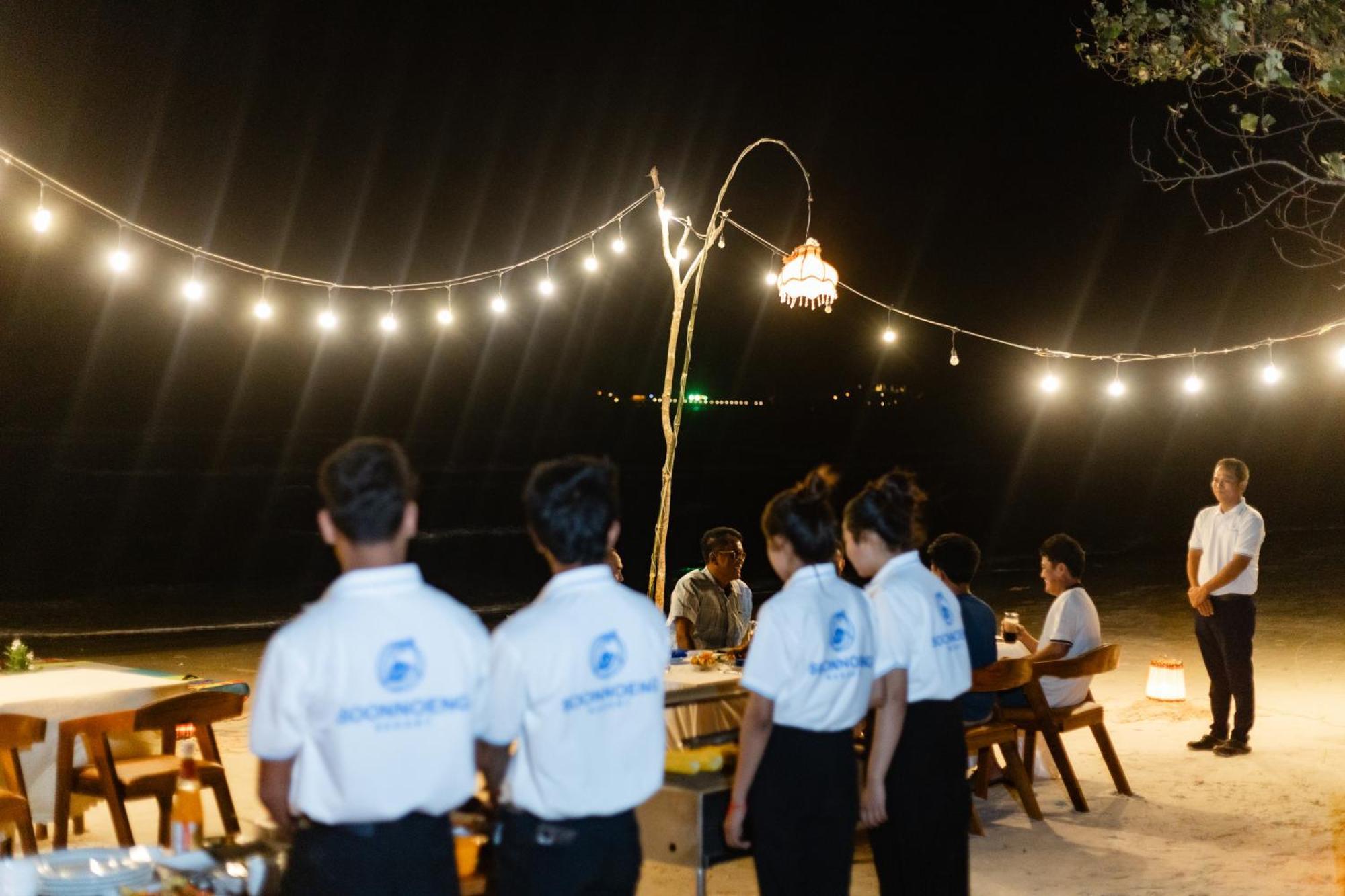 Soonnoeng Resort Koh Rong Sanloem Bagian luar foto
