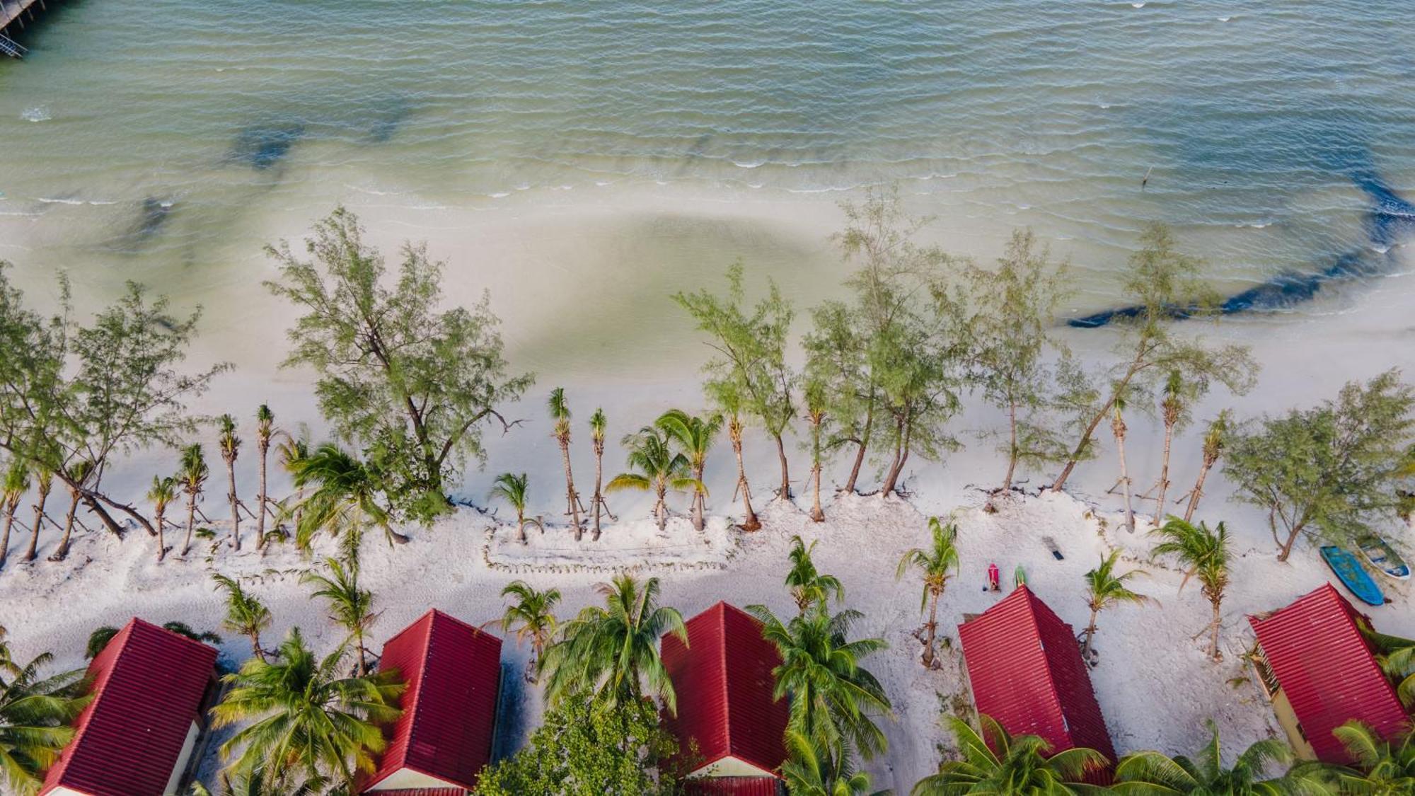 Soonnoeng Resort Koh Rong Sanloem Bagian luar foto
